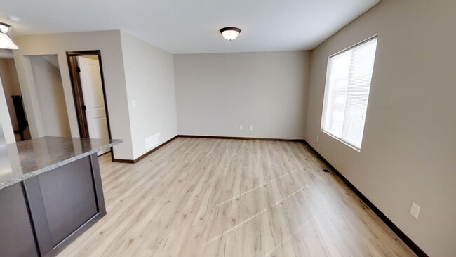 Building Photo - 8720 Harry St