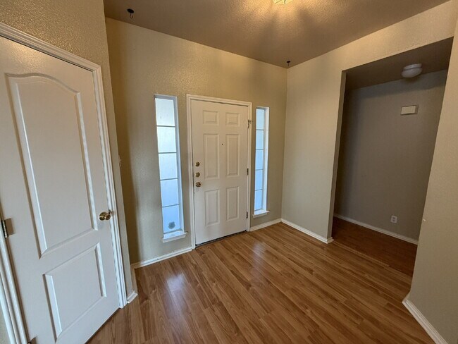 Foto del edificio - 9626 Anderson Way