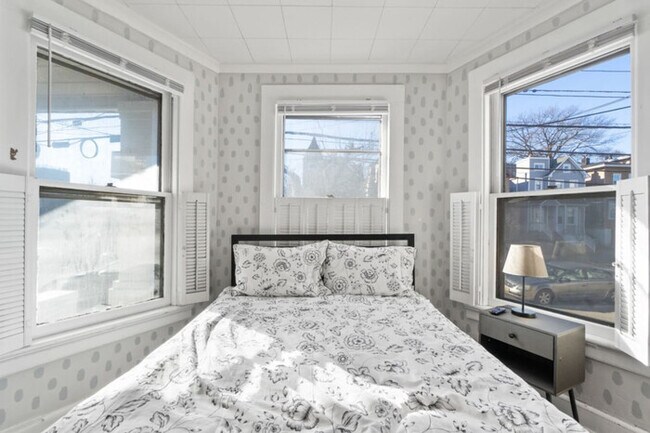 Foto del edificio - TheWhimsical Estate |  Sleeps 16+|20m to N...