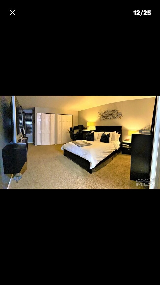 Foto del edificio - 7630 Bluestone Dr