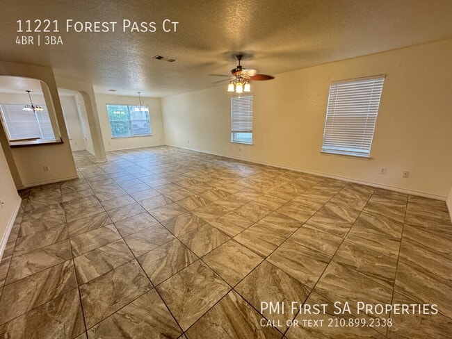 Building Photo - 11221 Forest Pass Ct