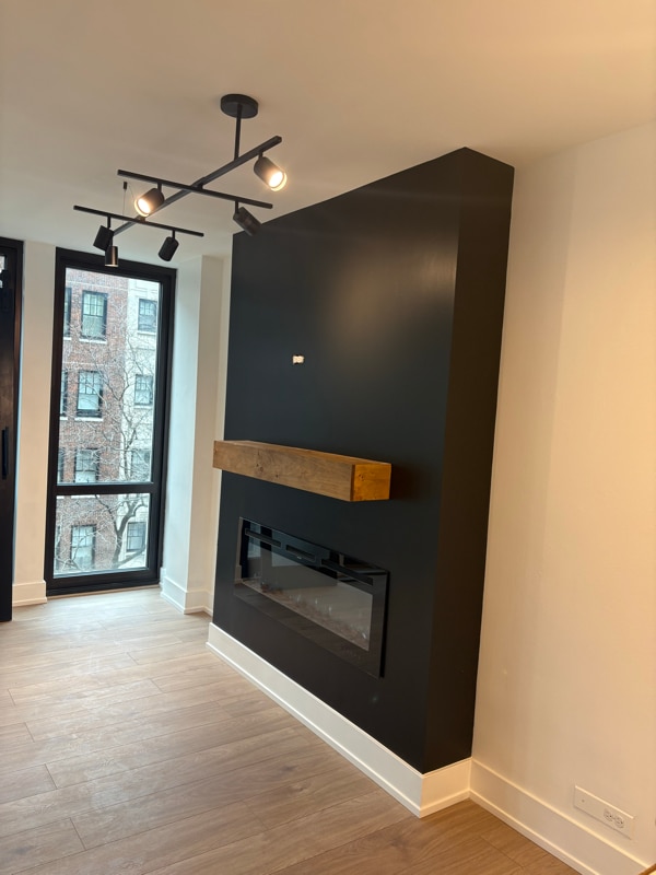 Photo - 1 E Scott St Apartment