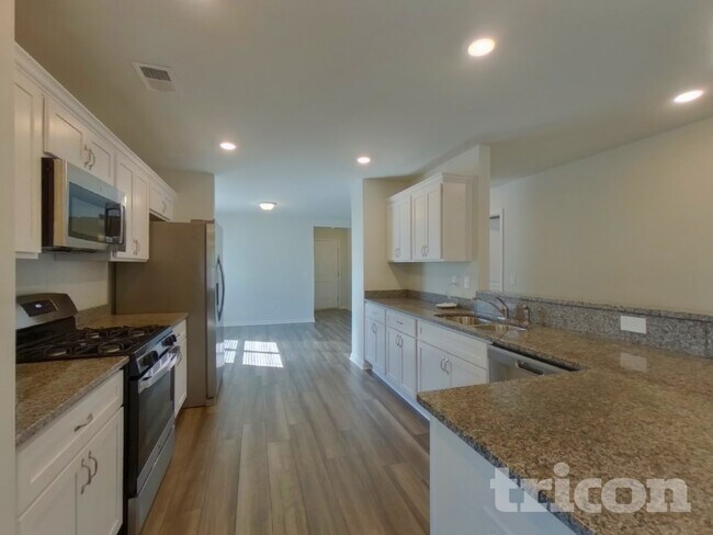 Foto del edificio - 14 Chalet Ct