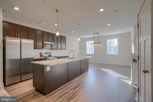 Foto del edificio - 617 Snapdragon Ct