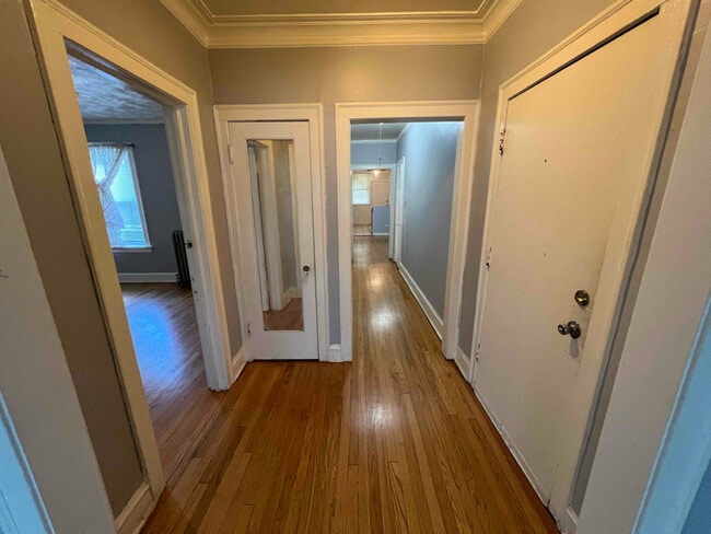 Photo - 7931 S Manistee Ave Apartment