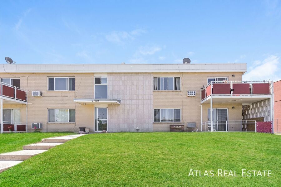 Foto principal - 10750 W 8th Ave