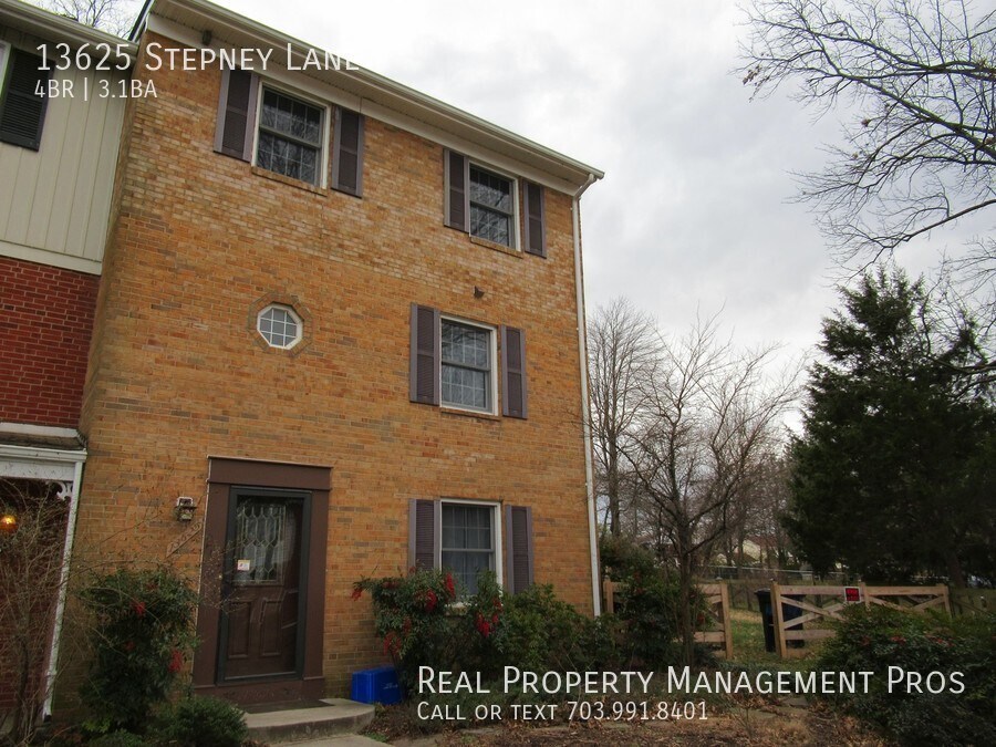 .23 Acre Fenced Rear/Qualify for a ZERO De... House Rental in