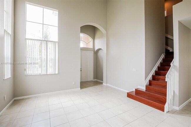 Foto del edificio - 2222 Portofino Ave