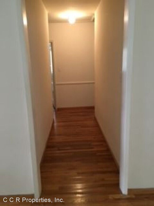 Foto del edificio - 3 br, 1 bath House - 7941 Westlawn Ave