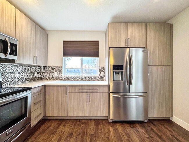 Foto del edificio - 8130 W 10th Ave