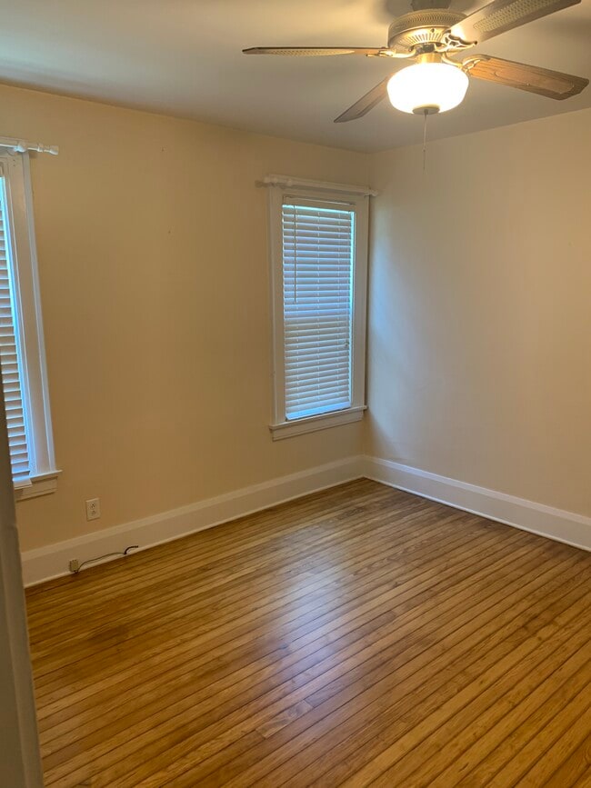 Two bedrooms with natural lighting - 144 Elm St