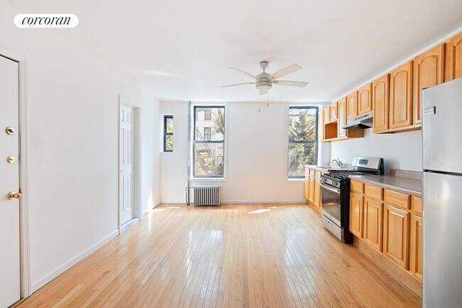 Foto del edificio - 513 Hicks St