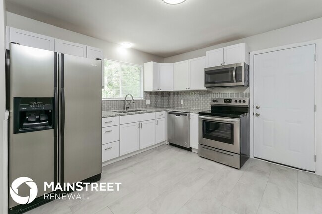 Foto del edificio - 7604 Elm Ave