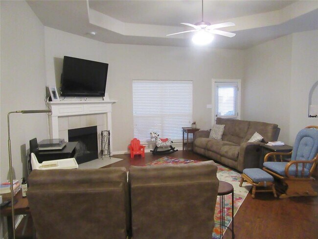 Foto del edificio - 8348 Trinity Vista Trail