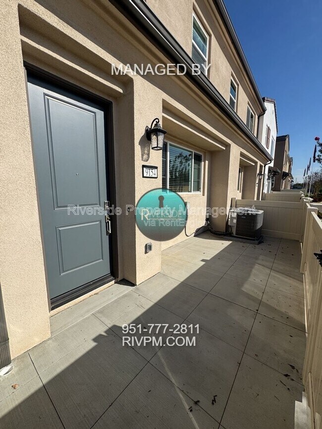 Foto del edificio - 9154 Teralina Cir