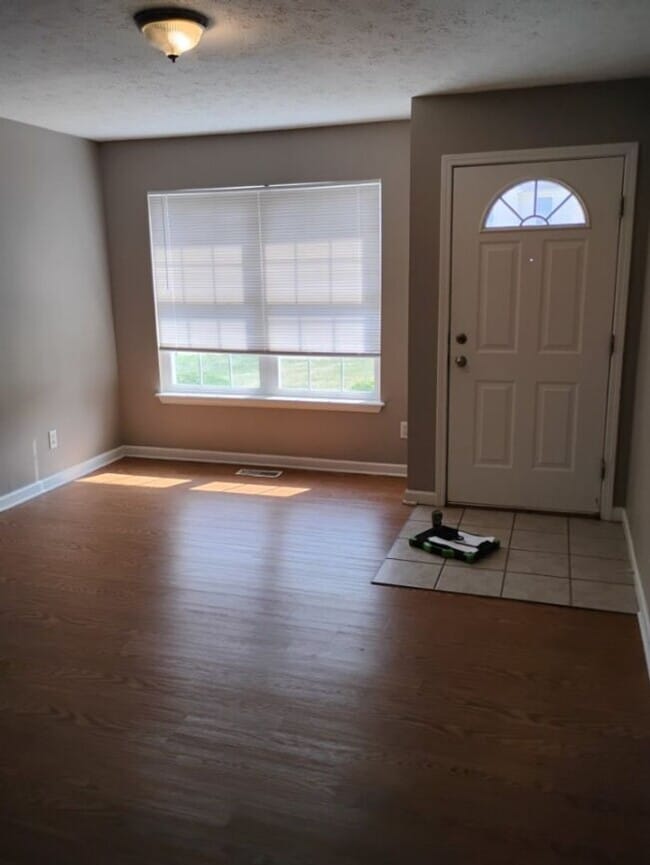 Foto del edificio - 3888 Ledyard St