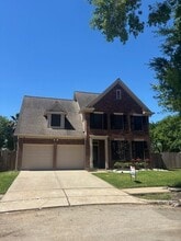 Building Photo - 1811 Emerald Lake Ct