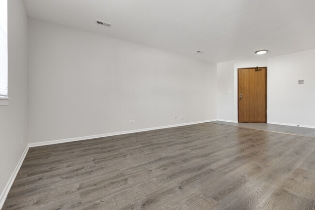 Foto del edificio - 46 Gant Cir