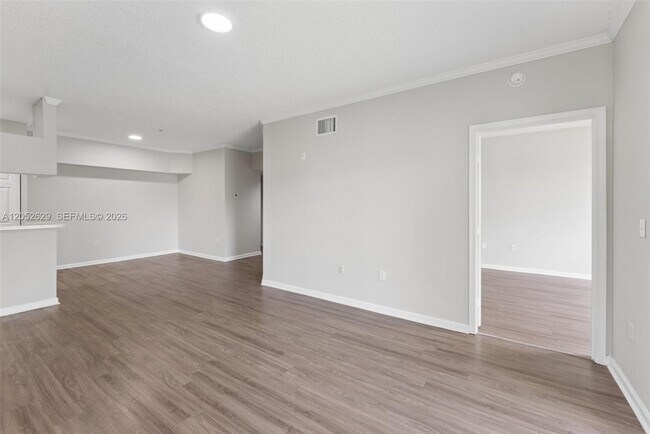 Foto del edificio - 11643 W Atlantic Blvd