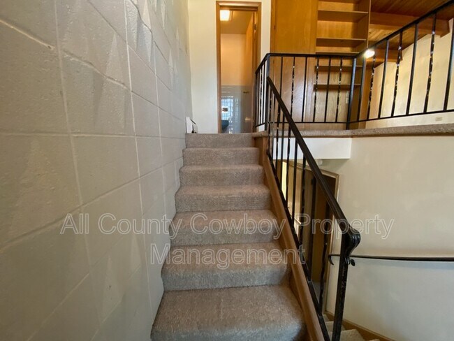 Foto del edificio - 1000 E Garfield St