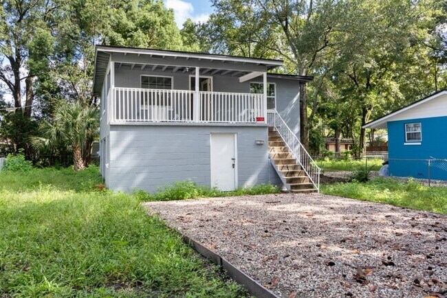 Foto del edificio - 2183 Morehouse Rd