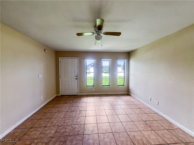 Foto del edificio - 17582 Cypress Point Rd