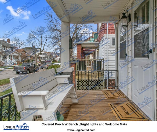 Building Photo - 2Bd/1Bth Duplex w/Porch, Frdge,Stve,Wsher,...