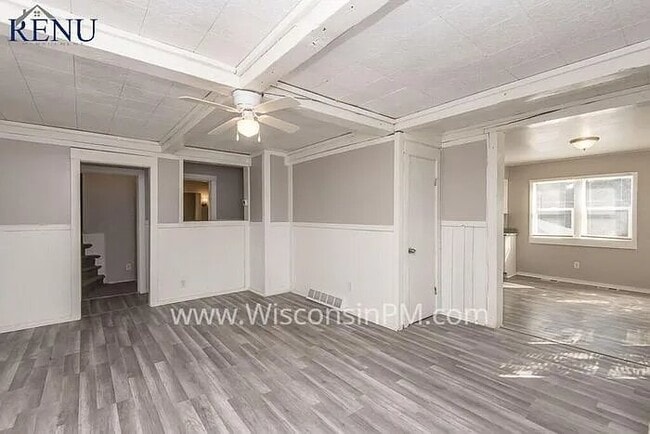 Building Photo - 445 N 9th Ave
