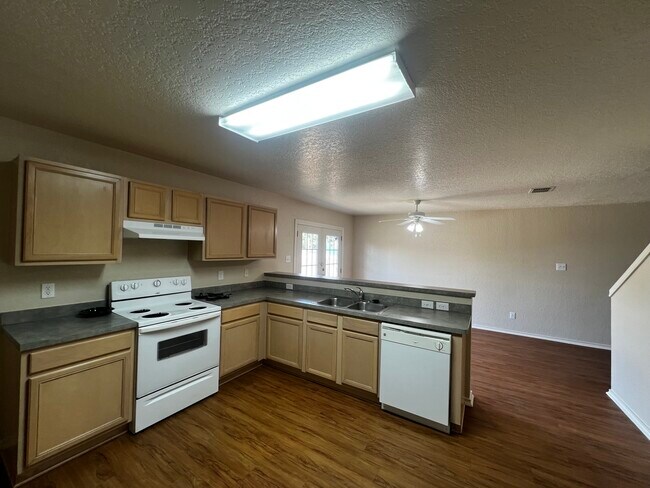 Building Photo - 3559 Honey Meadow