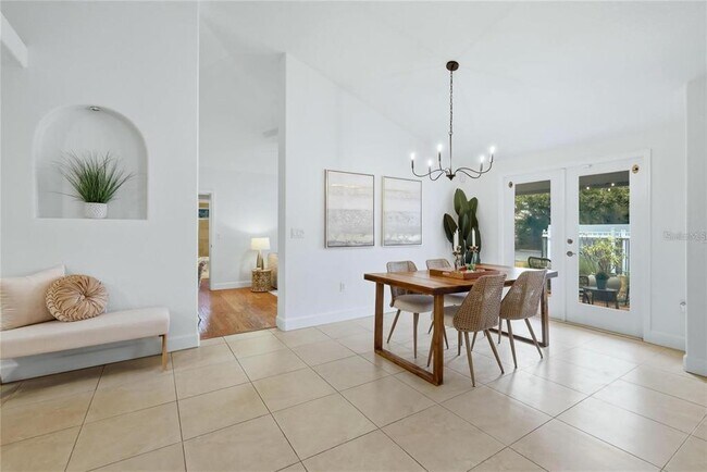 Foto del edificio - 1792 Floyd St