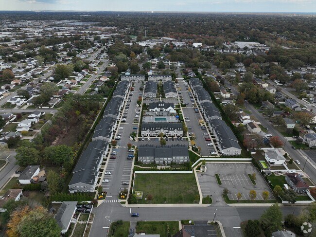 Exterior 3D - Fairfield Knolls At Deer Park 55+