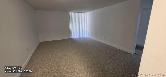 Building Photo - 10500 SW 108th Ave