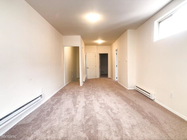 Building Photo - 4721 N 15th St