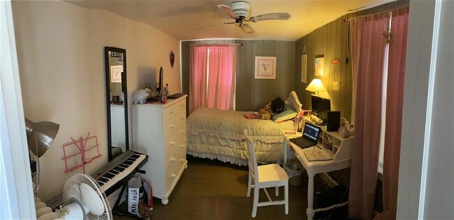 Building Photo - 193 Scharer Ave