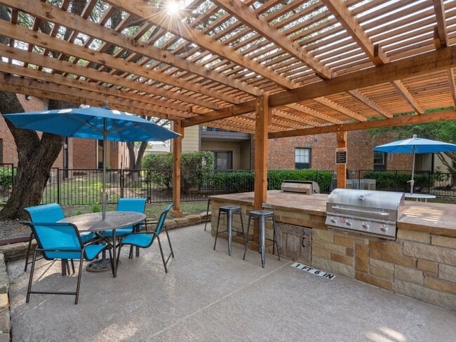 Building Photo - The Wexley Apartments