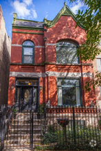 Building Photo - 1341 N Artesian Ave