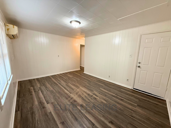 Foto del edificio - 1258 SW Clay St