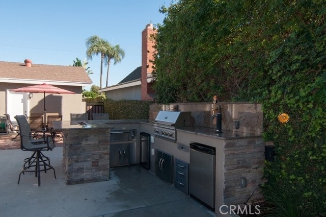 Foto del edificio - 15871 Belfast Ln