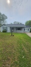 Building Photo - 1409 Wolfe City Dr