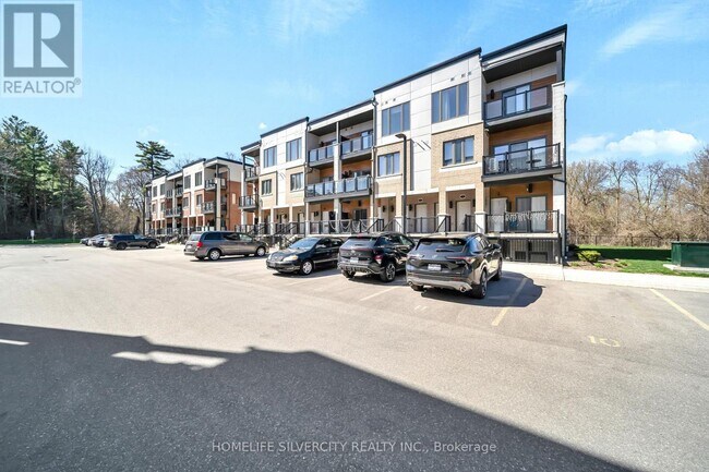 Building Photo - 25 Isherwood Ave