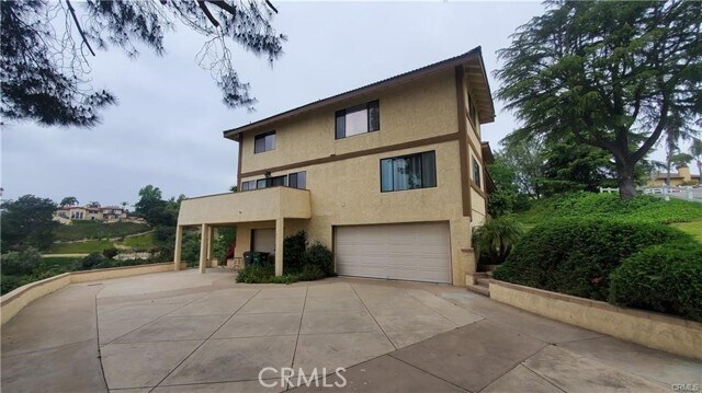 Foto del edificio - 2721 Broken Feather Ln