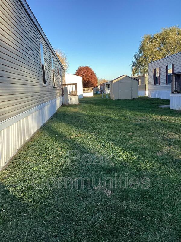 Building Photo - 3123 Nightsong Dr