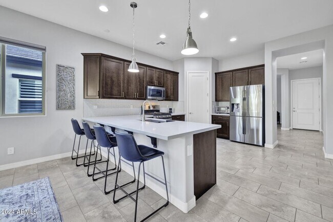 Building Photo - 4275 Ponderosa Trl