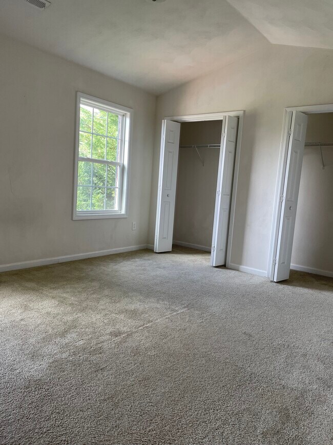 2301 Jenny Ln, Vinton, VA 24179 Townhome Rentals in Vinton VA