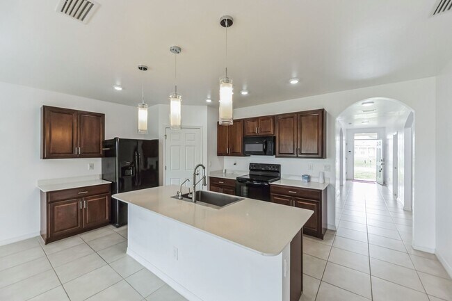 Foto del edificio - 2044 NW 1st St