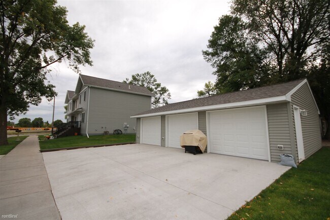 Foto del edificio - 3 br, 2.5 bath Townhome - Whistle Stop Tow...