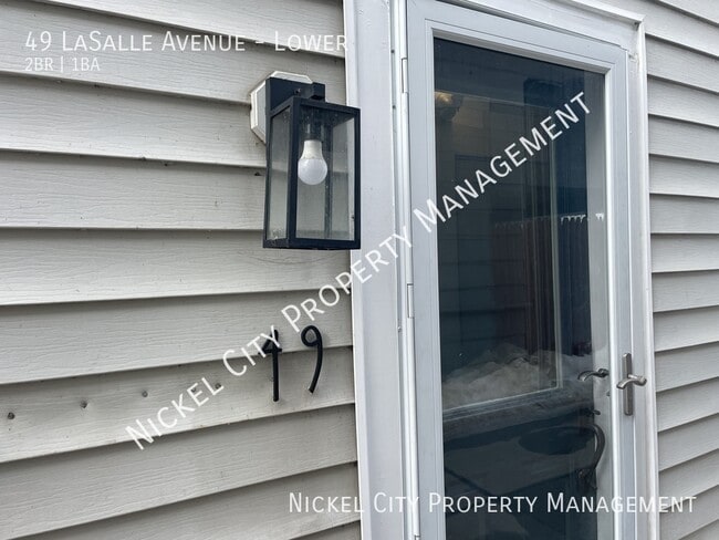 Foto del edificio - 49 Lasalle Ave