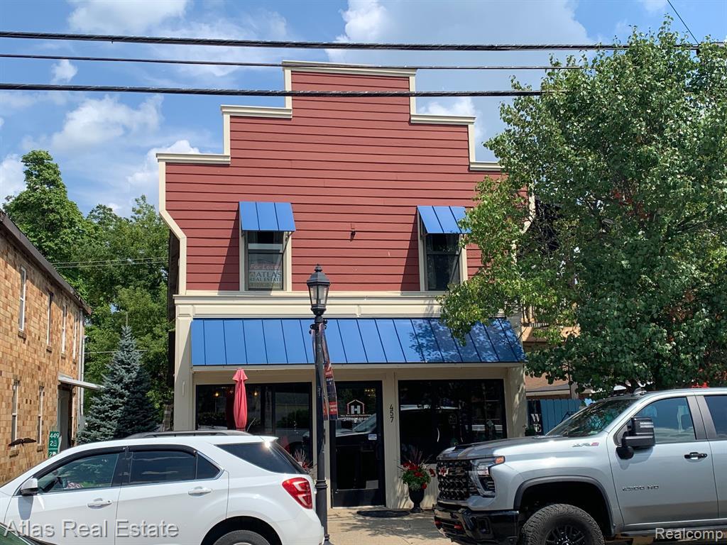 Foto principal - 457 Mill St