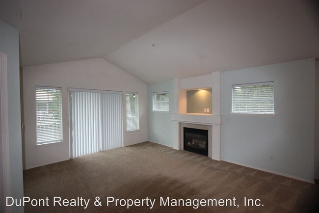 Building Photo - 1736 Kennedy Pl
