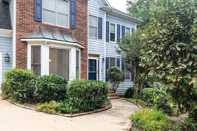 Foto del edificio - 5238 Downing Creek Dr